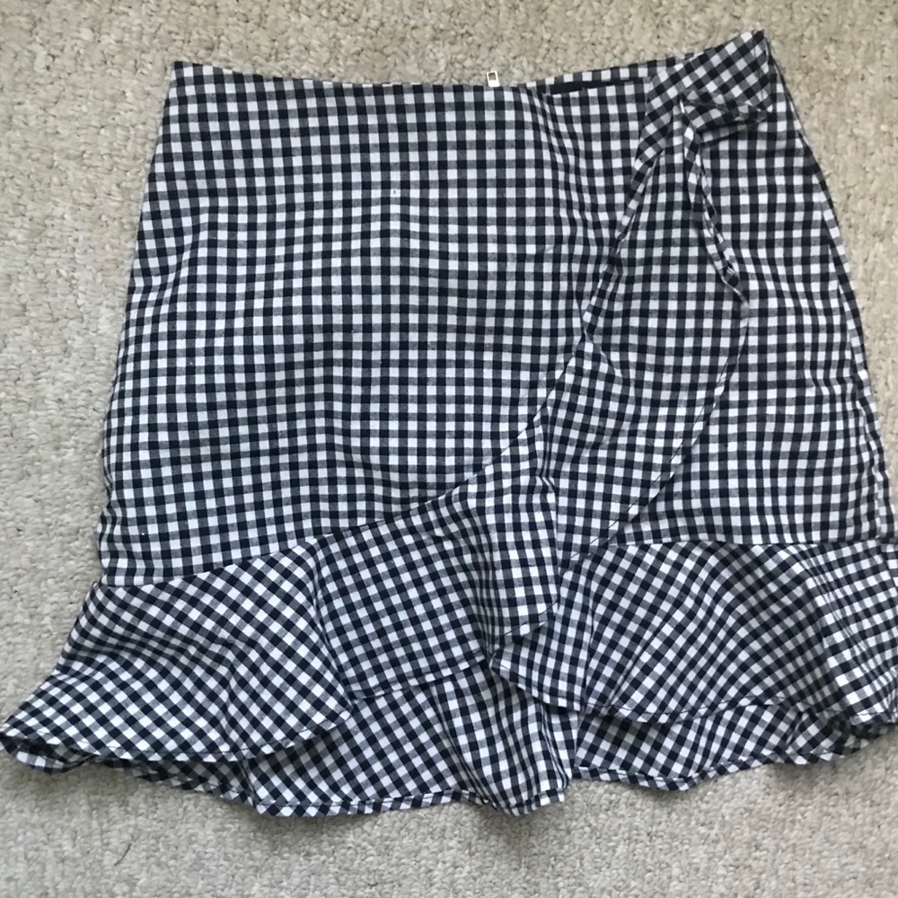 SOLD ▪️▫️Chequered skirt
